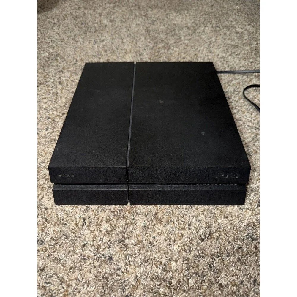 Sony PlayStation 4 (500 GB) Home Console - Black